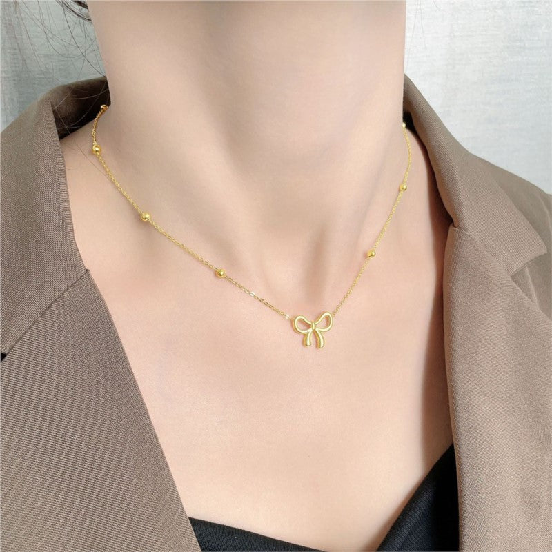 Bow Necklace